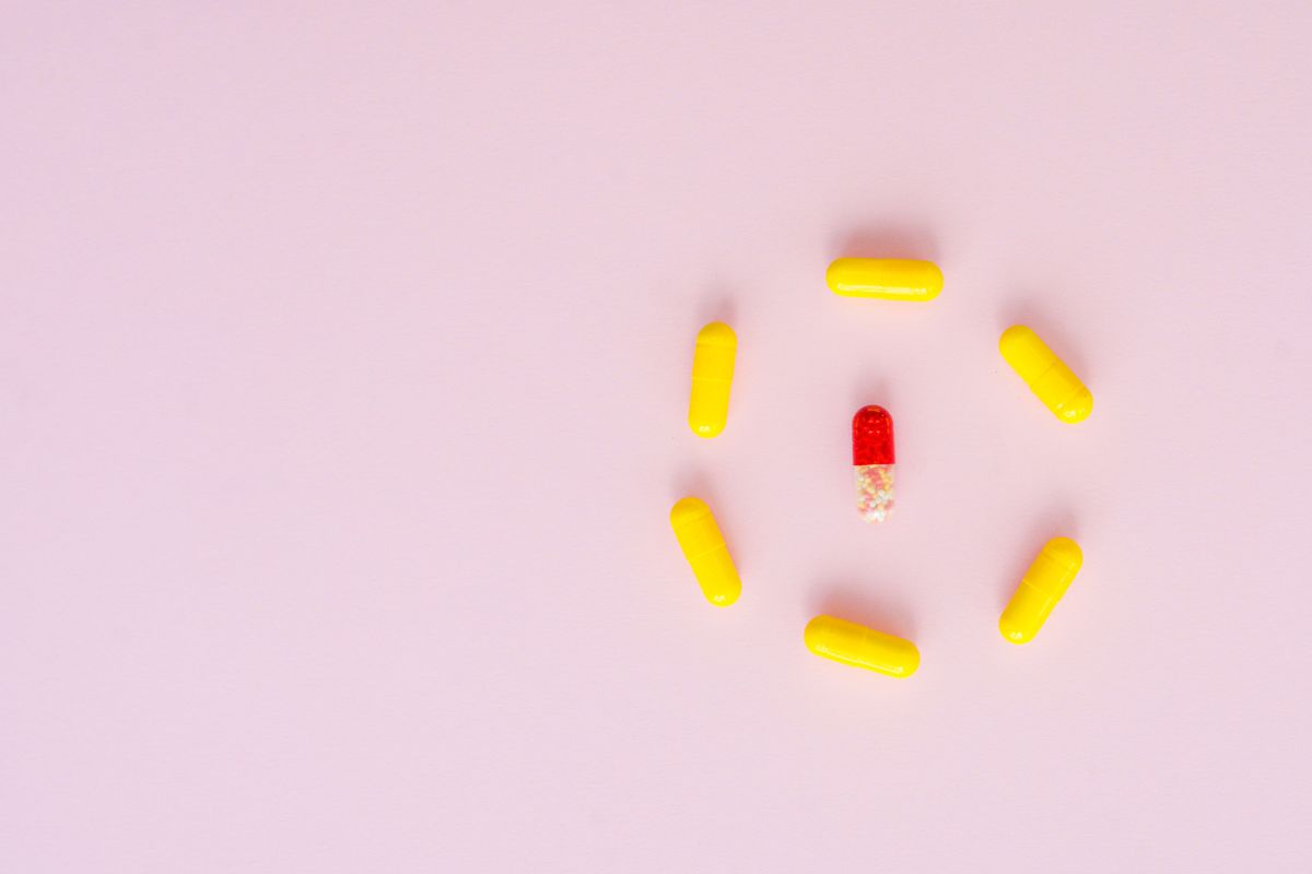 Box of Amoxil (amoxicillin) 500mg capsules