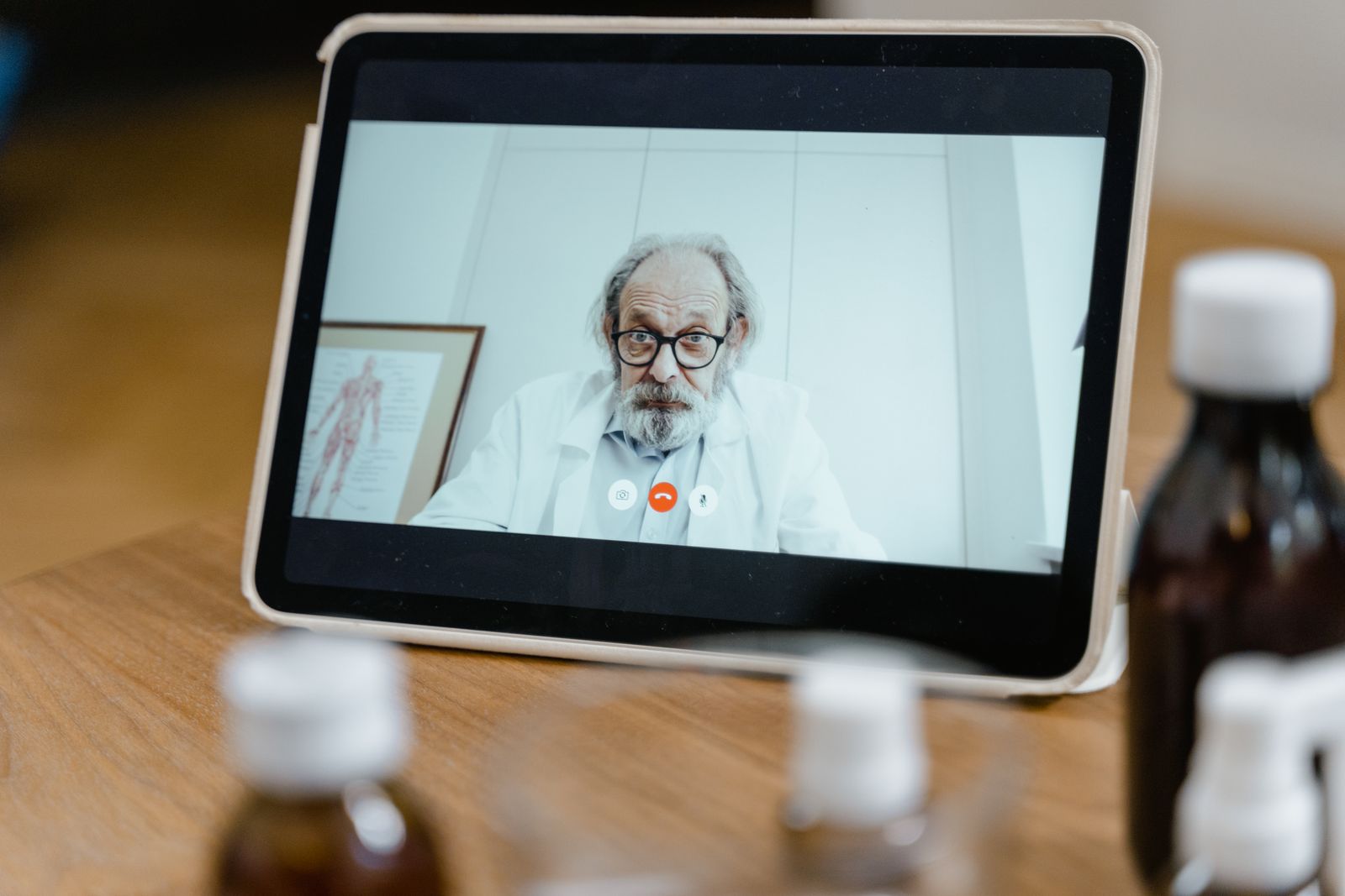 Person in Islamabad using a smartphone for an online doctor consultation