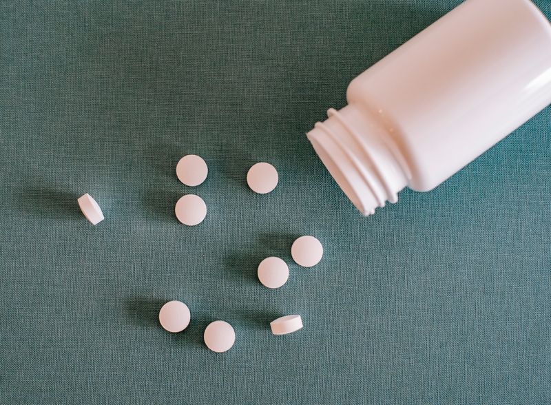Neuromet B-vitamin nerve complex tablet — Pakistan